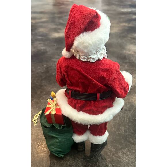 Dept 56 Possible Dreams Santa "Lighting the Way" 2006 57.71248 Clothtique Works - Picture 4 of 16